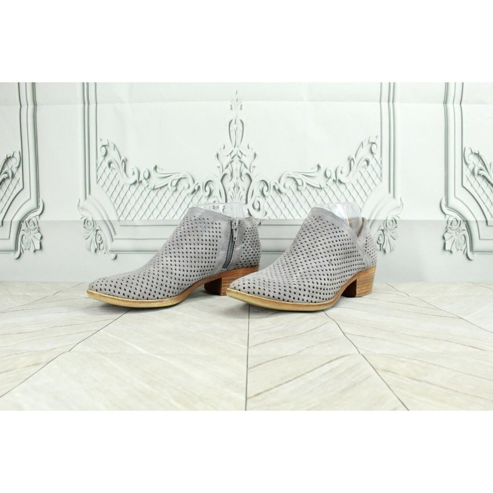 Lucky Brand Perforated Leather Gray Stacked Heel Ankle Booties 6.5 M - Picture 2 of 10